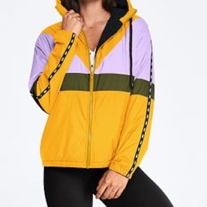 🍂Pink VS Jacket, sz xsmall🍂